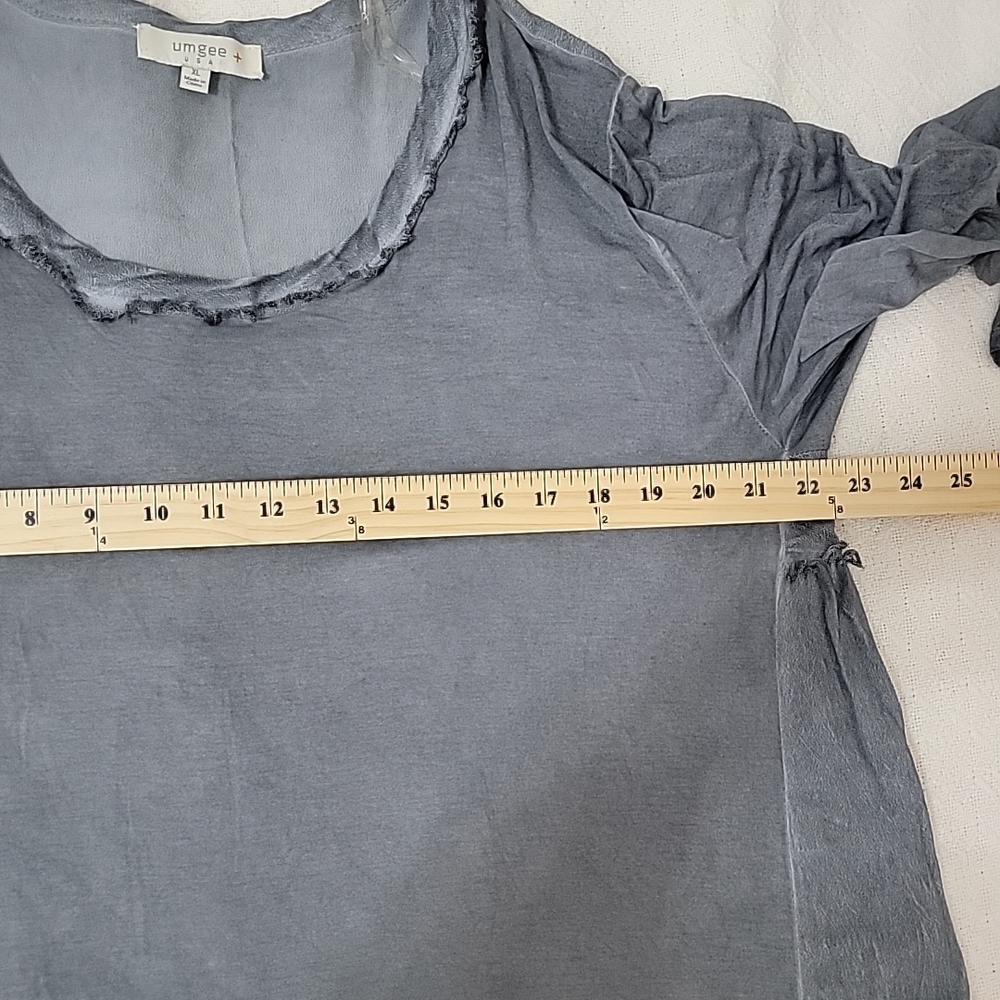 Umgee Washed Charcoal Gray Long Sleeve Tunic Top Size XL EUC - Picture 6 of 9